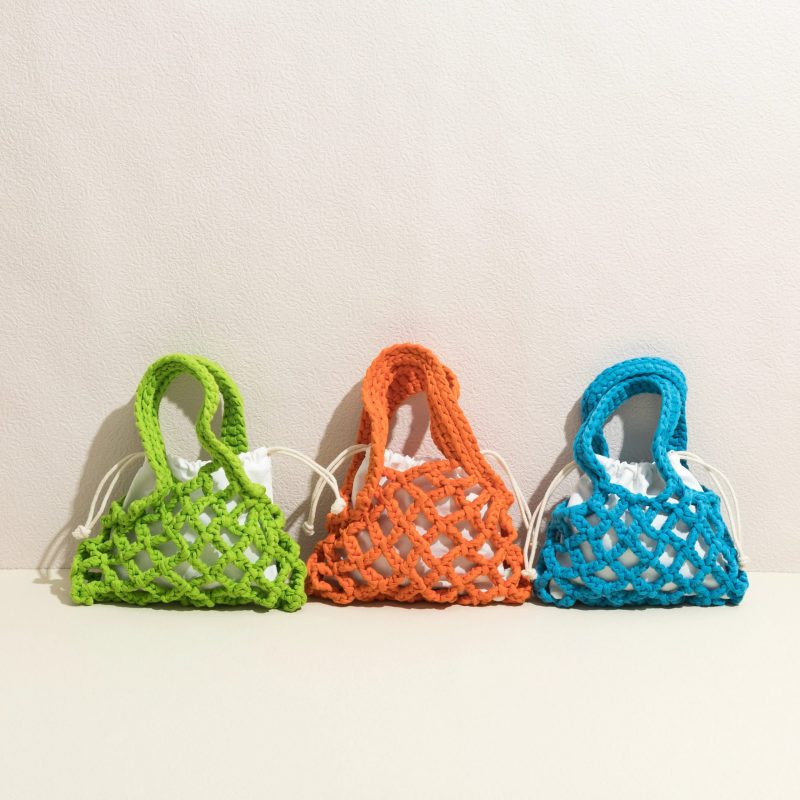 borsette-eleganti-alluncinetto-641 Borsette eleganti all’uncinetto